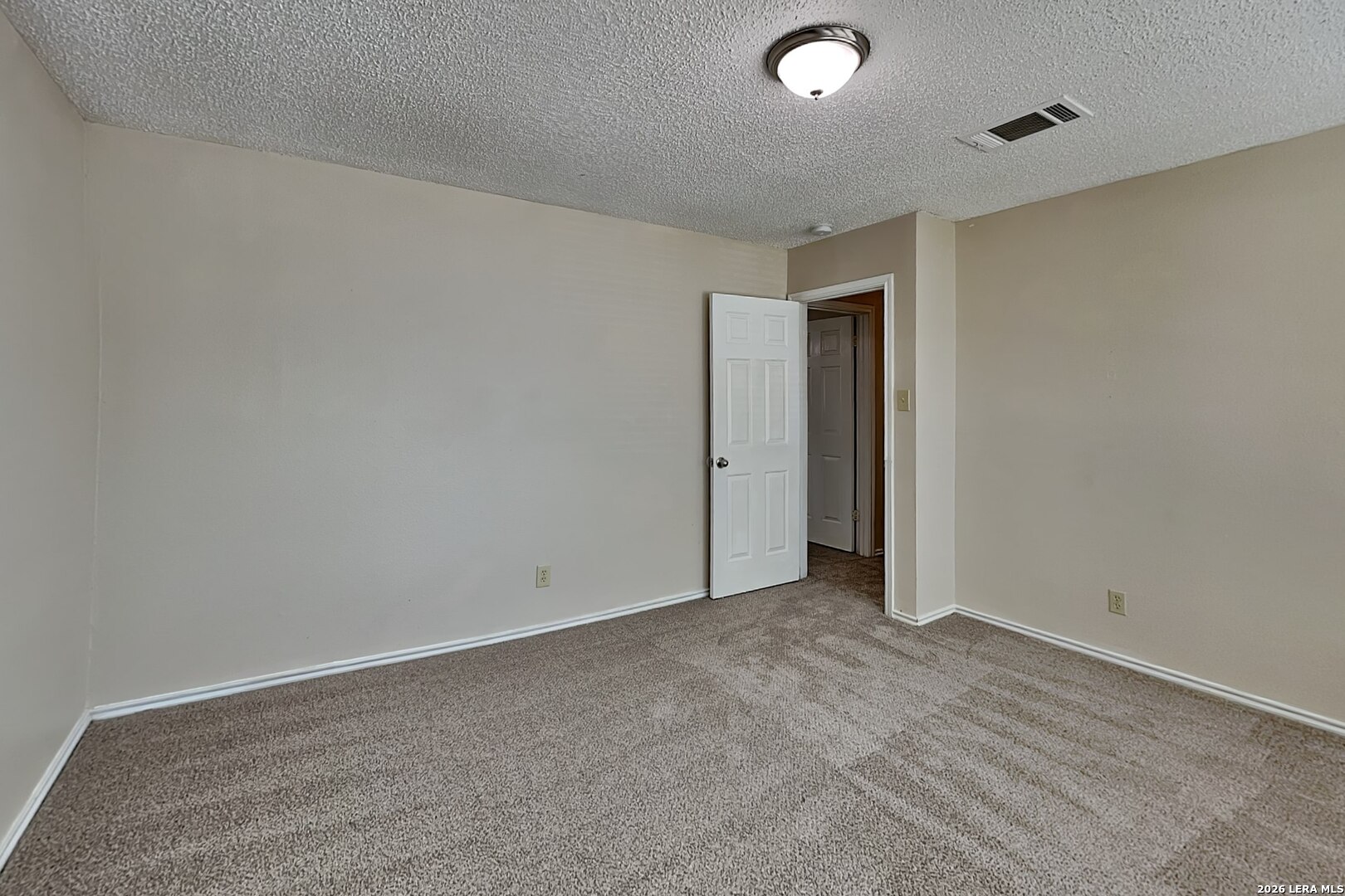 8055 Chestnut Cedar Drive Converse TX 78109