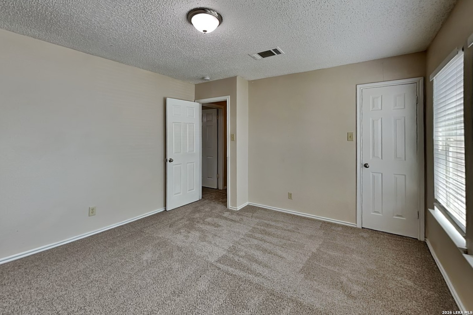 8055 Chestnut Cedar Drive Converse TX 78109