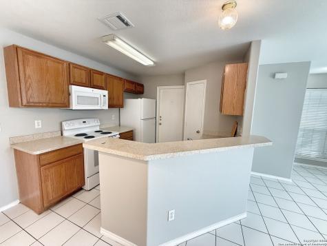 2754 Fm 1044 New Braunfels TX 78130