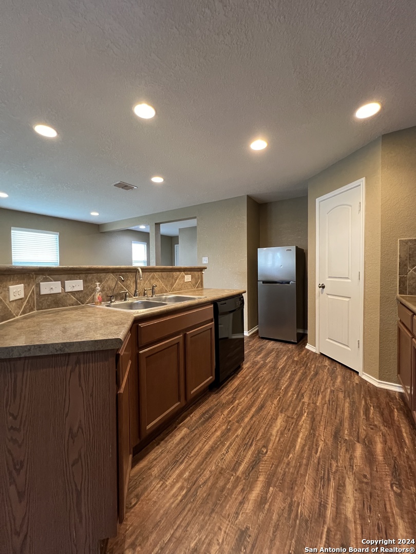 9058 Canter Horse San Antonio TX 78254