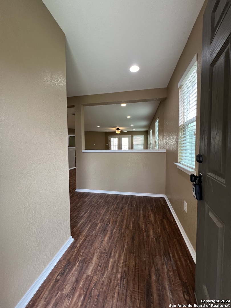 9058 Canter Horse San Antonio TX 78254