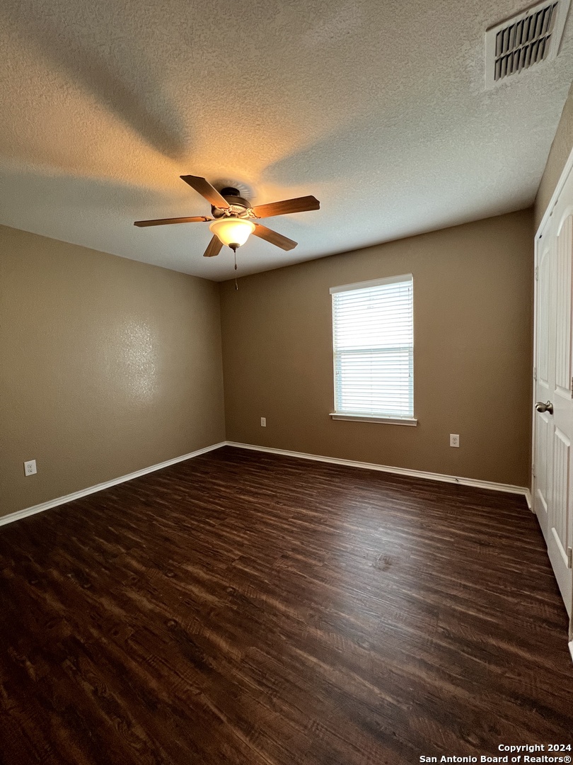 9058 Canter Horse San Antonio TX 78254
