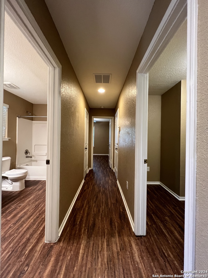 9058 Canter Horse San Antonio TX 78254
