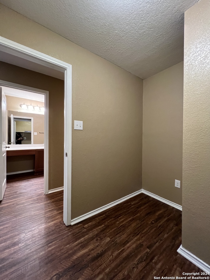 9058 Canter Horse San Antonio TX 78254