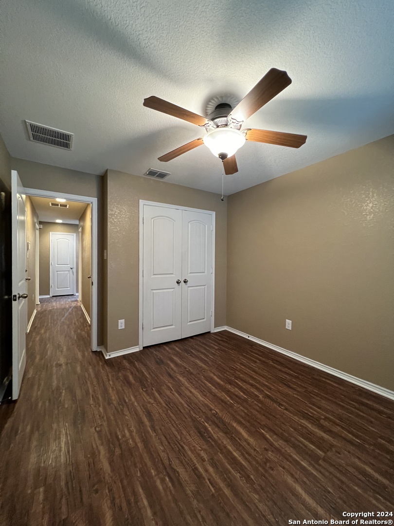 9058 Canter Horse San Antonio TX 78254