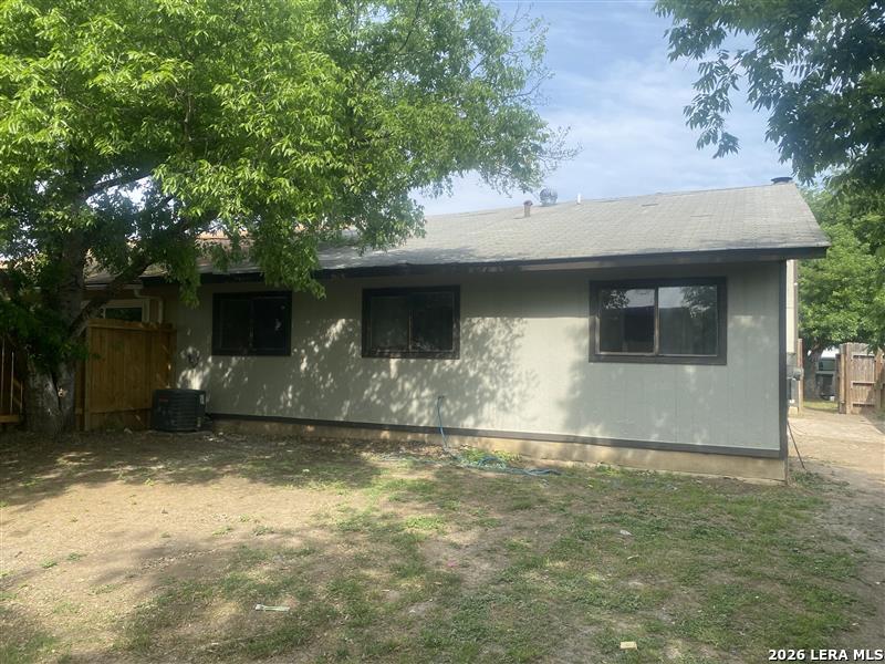 1407 Churing Drive San Antonio TX 78245