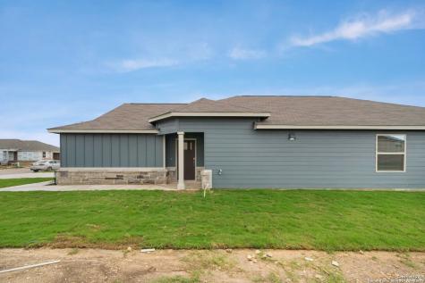 1374 Rios Bend Drive New Braunfels TX 78130