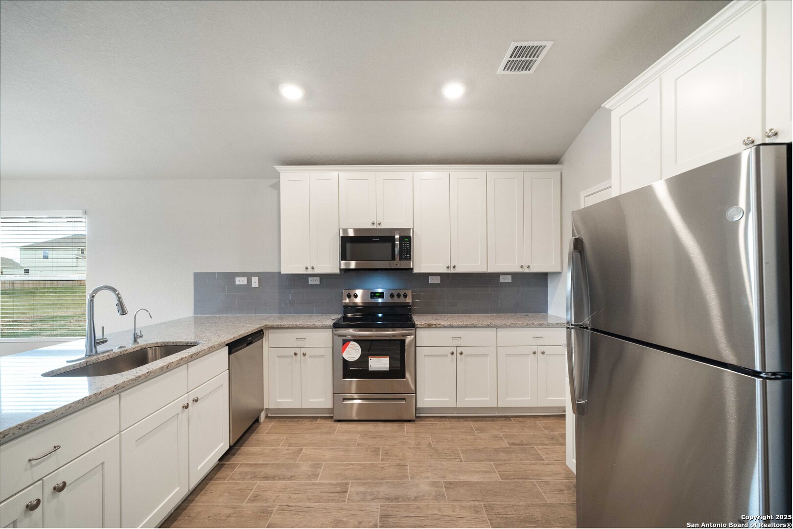 1374 Rios Bend Drive New Braunfels TX 78130