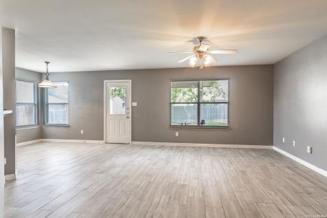 229 Hereford Street Cibolo TX 78108