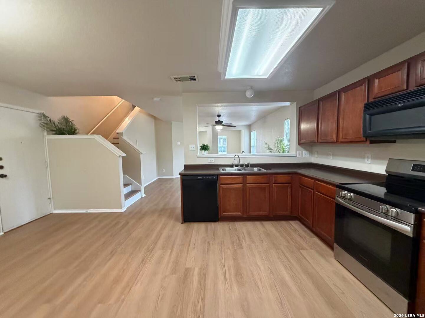 79 Booker Palm San Antonio TX 78239