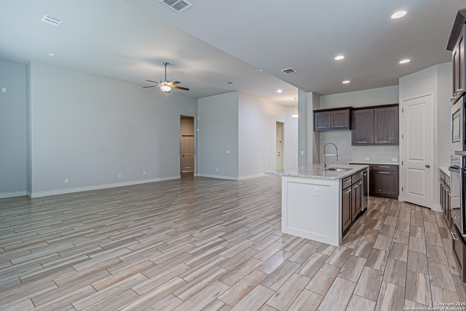 1239 Yaupon Loop New Braunfels TX 78132
