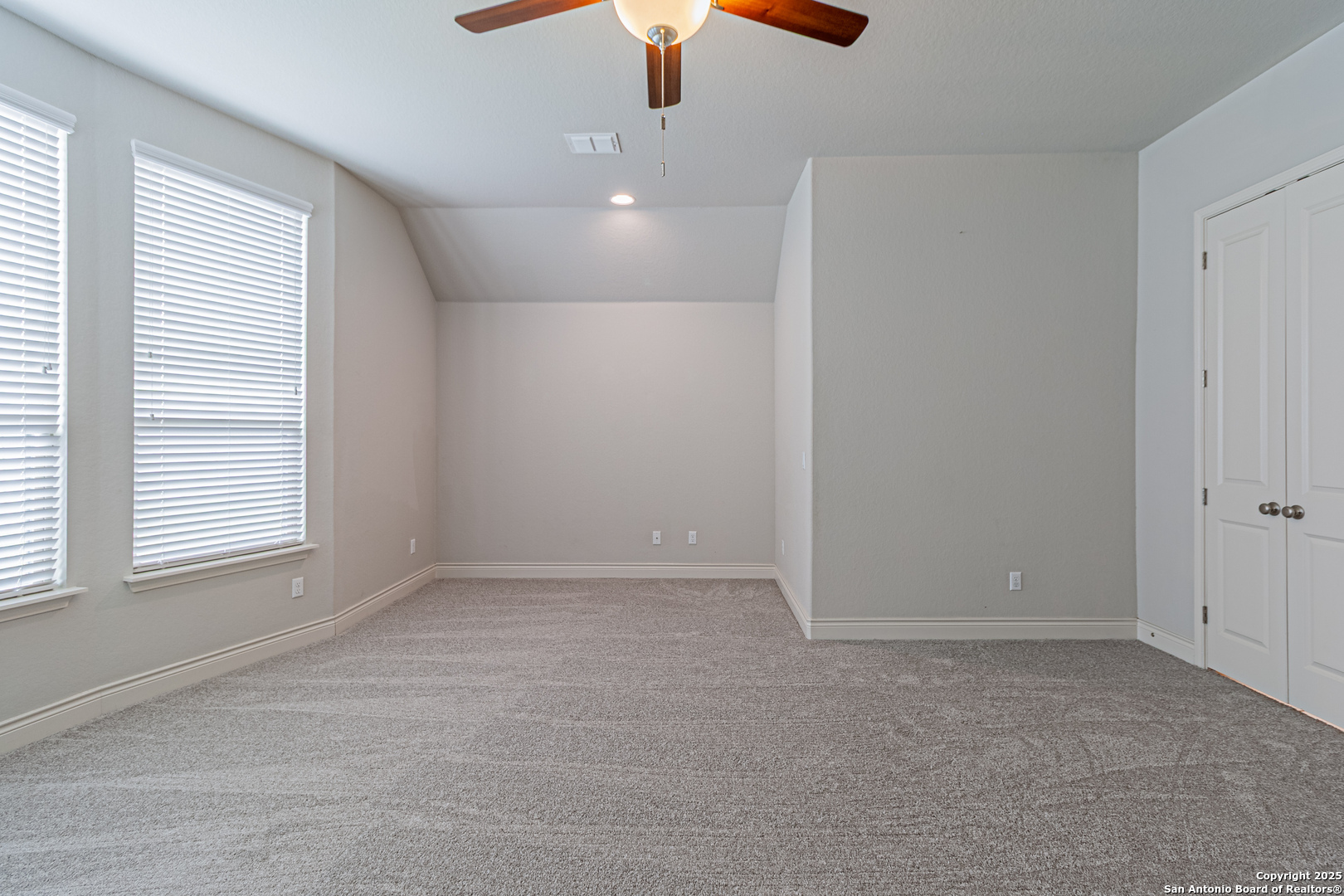 1239 Yaupon Loop New Braunfels TX 78132