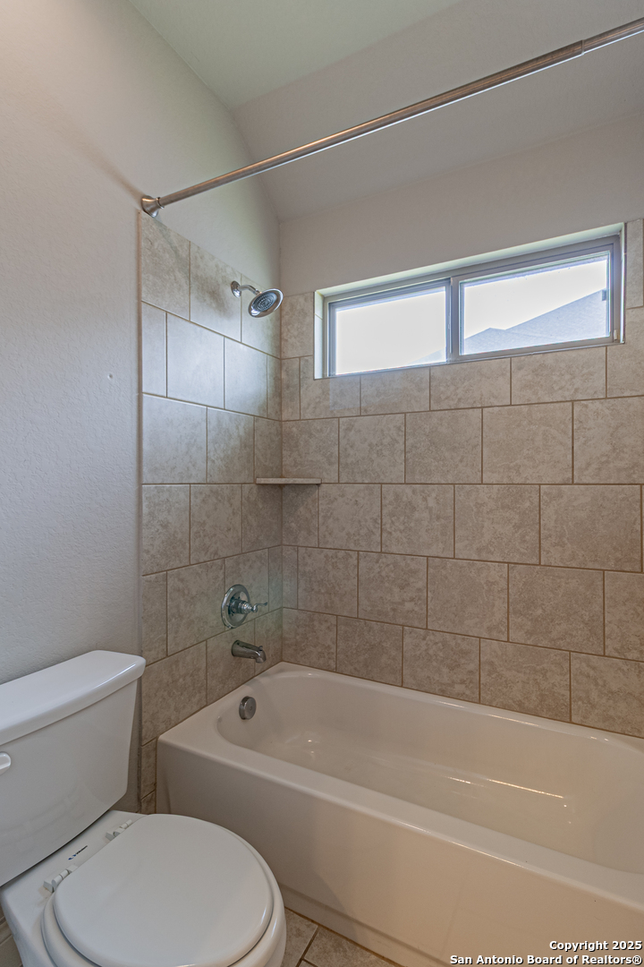 1239 Yaupon Loop New Braunfels TX 78132