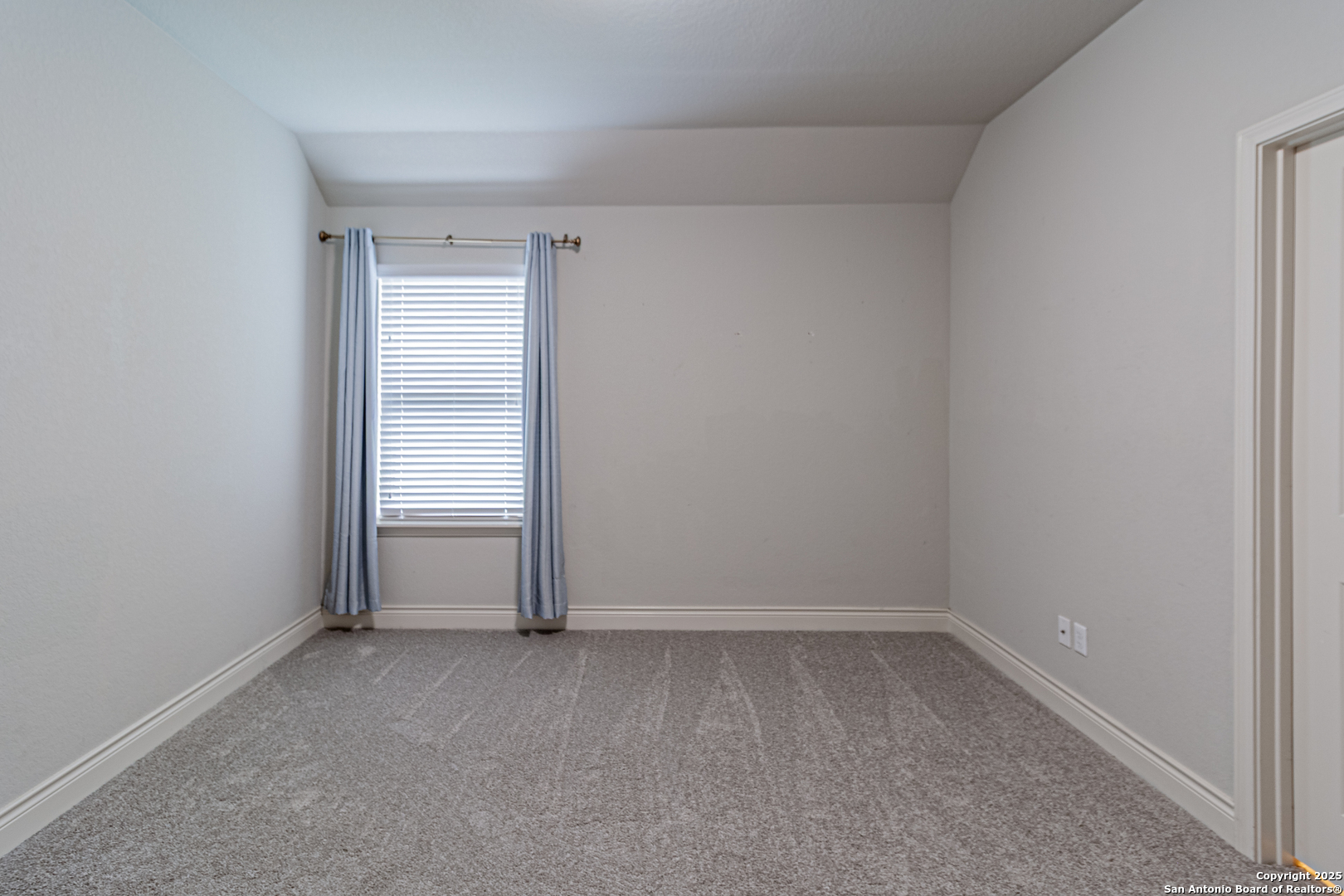 1239 Yaupon Loop New Braunfels TX 78132
