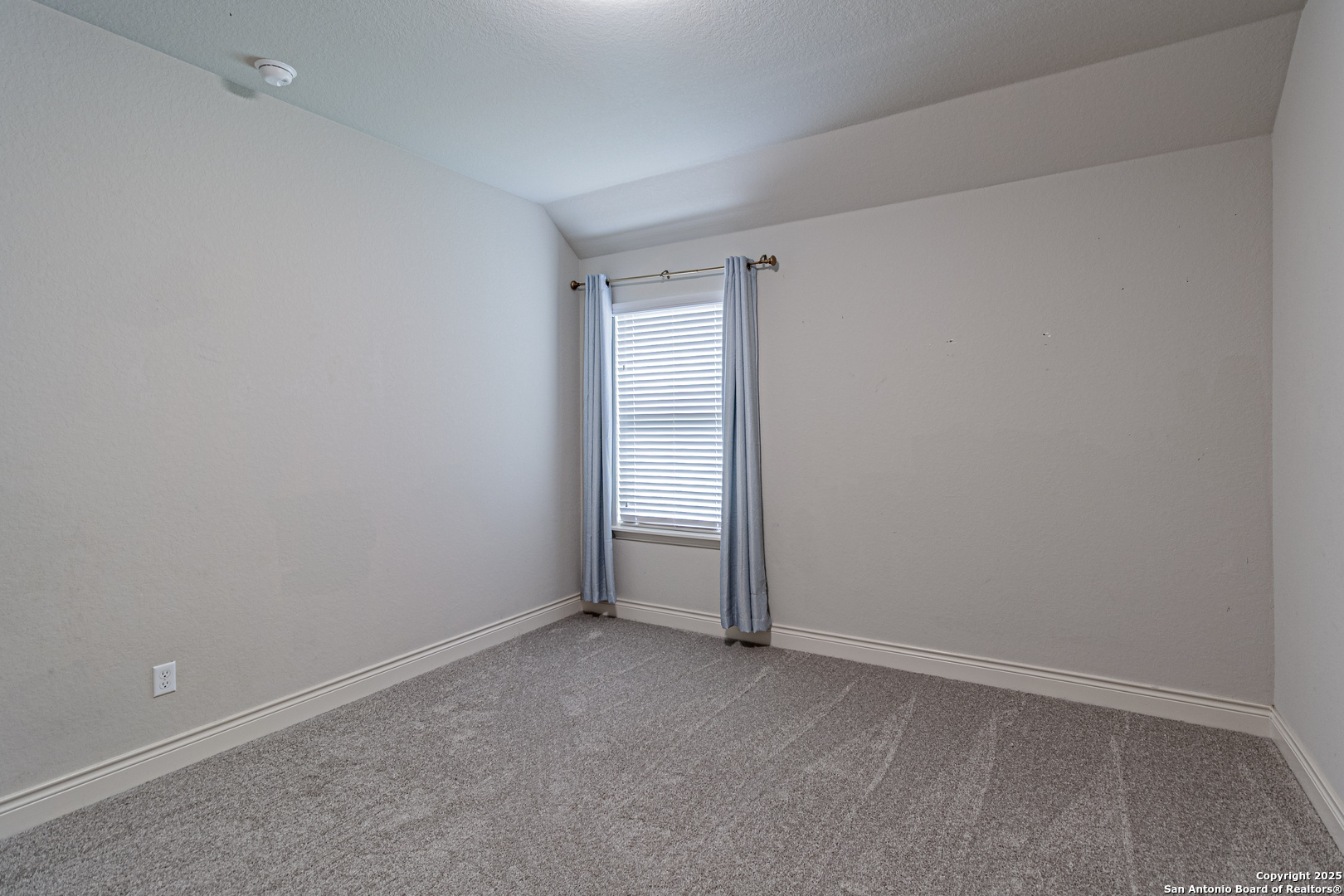 1239 Yaupon Loop New Braunfels TX 78132