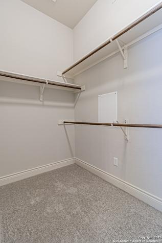 1239 Yaupon Loop New Braunfels TX 78132