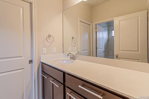 1239 Yaupon Loop New Braunfels TX 78132