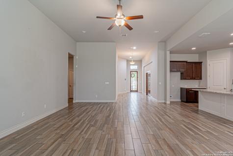 1239 Yaupon Loop New Braunfels TX 78132