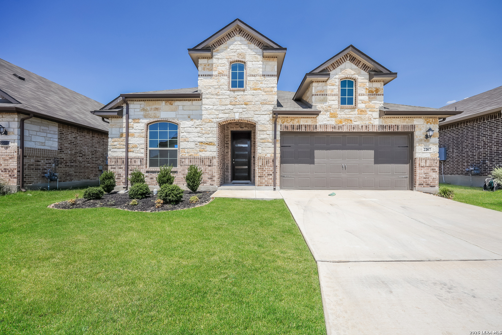 2207 Tiptop San Antonio TX 78253