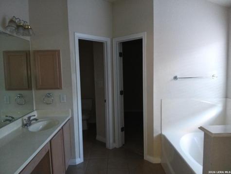 14230 Real Delight San Antonio TX 78248