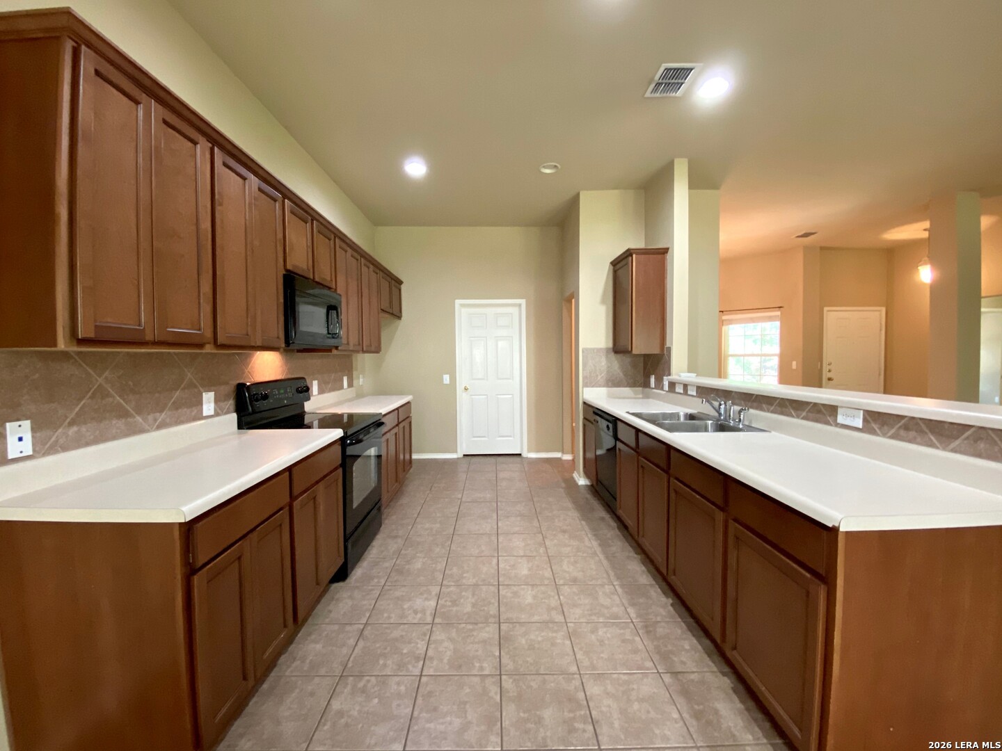 13904 Belgravia Live Oak TX 78233