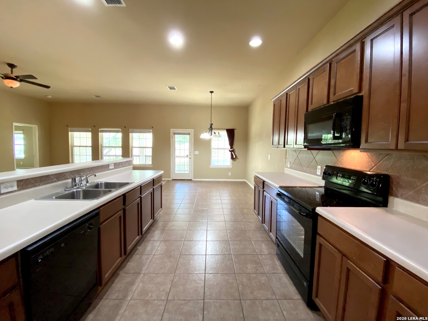 13904 Belgravia Live Oak TX 78233