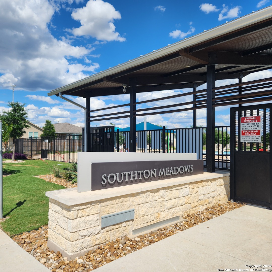 13702 Flume Ridge San Antonio TX 78223