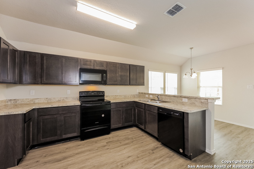 3735 Somers Crest San Antonio TX 78211
