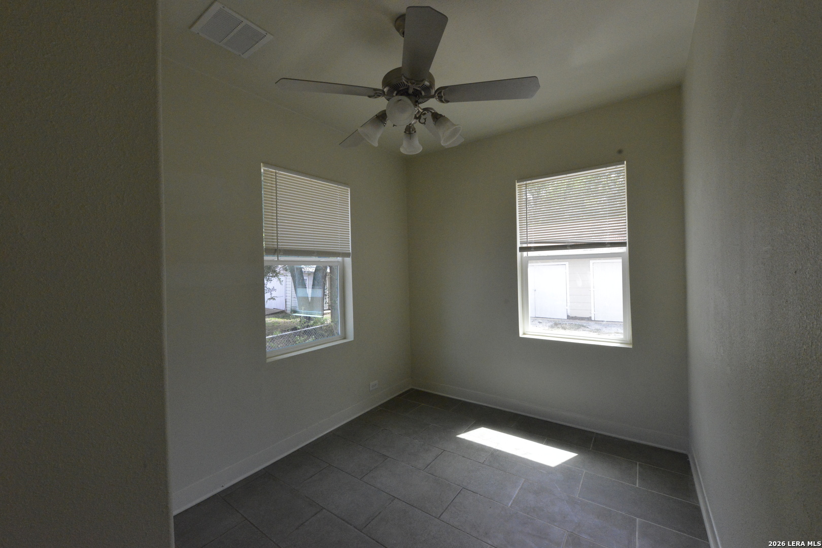 1426 N Center San Antonio TX 78202