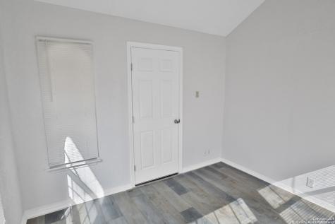 215 Birchwood Drive San Antonio TX 78213