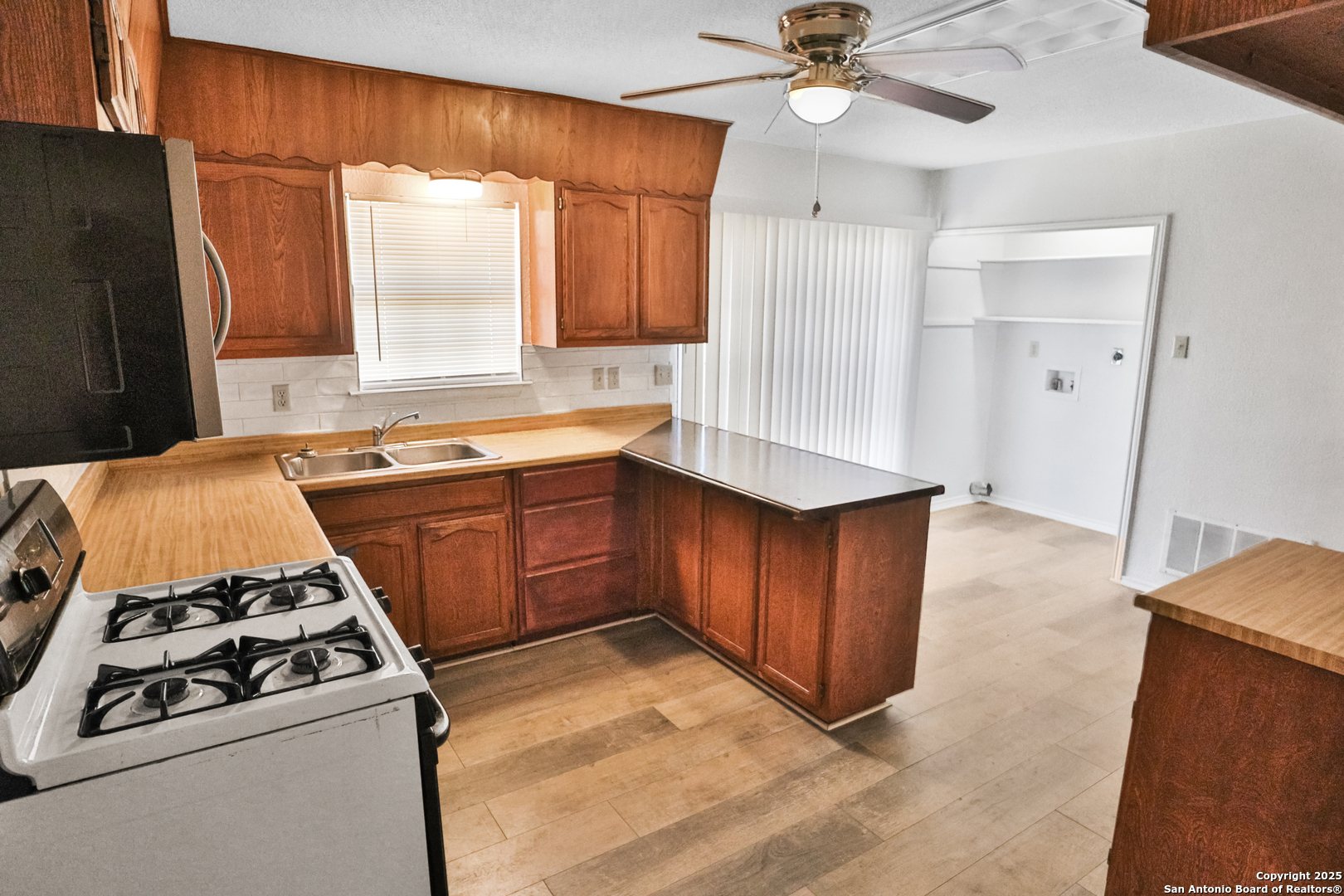 215 Birchwood Drive San Antonio TX 78213
