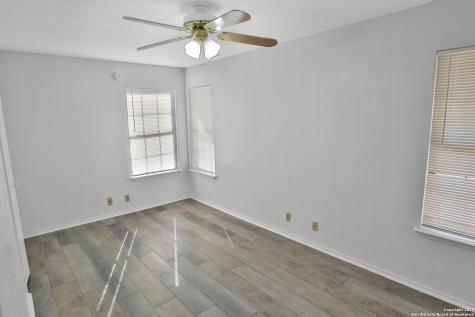 215 Birchwood Drive San Antonio TX 78213