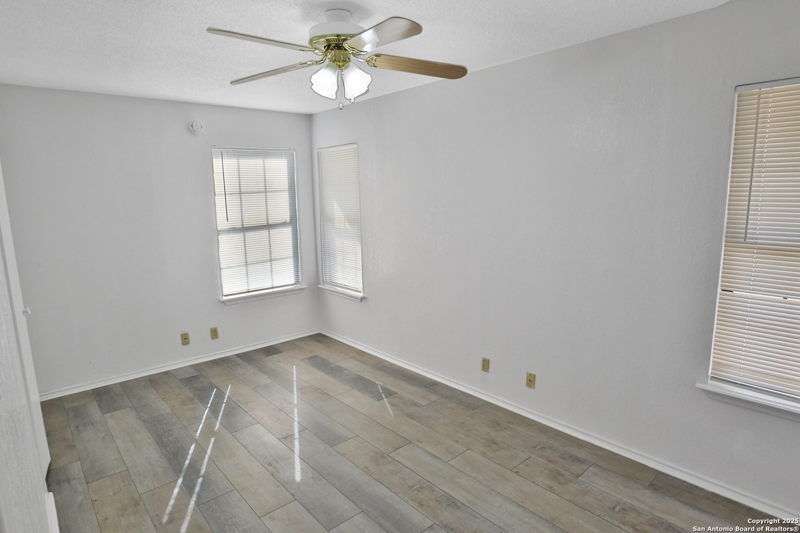 215 Birchwood Drive San Antonio TX 78213