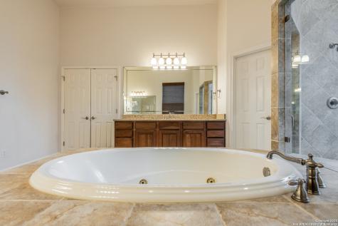 7426 Hovingham San Antonio TX 78257