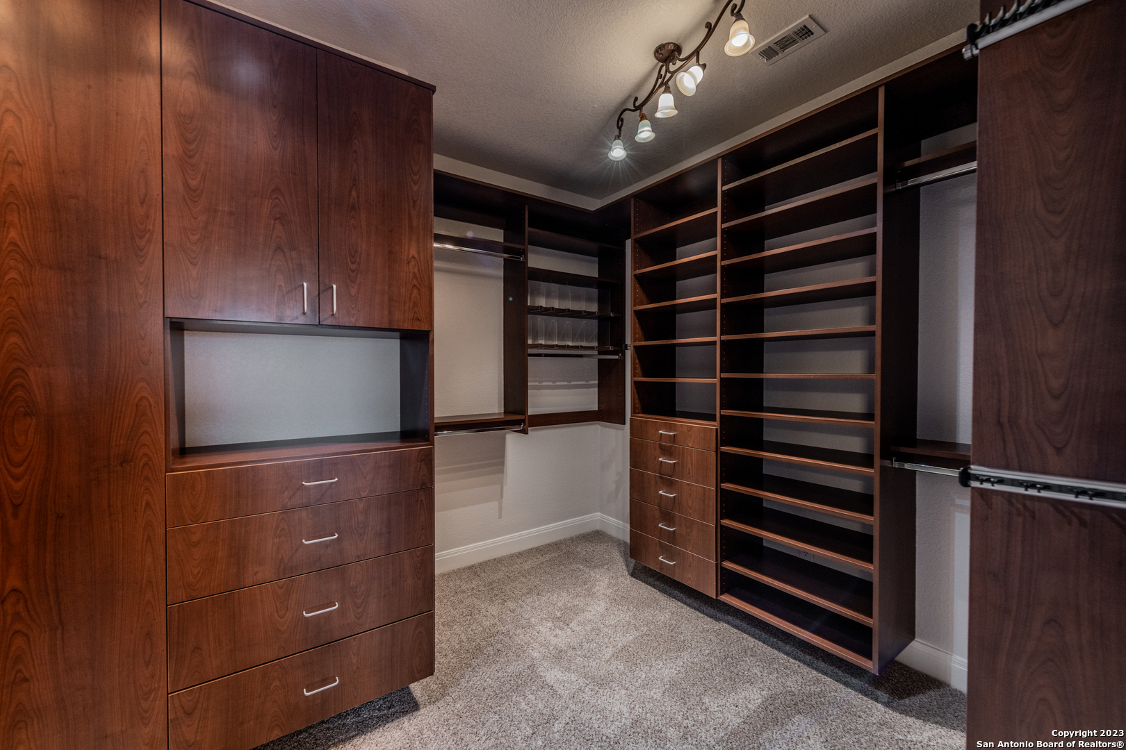 7426 Hovingham San Antonio TX 78257