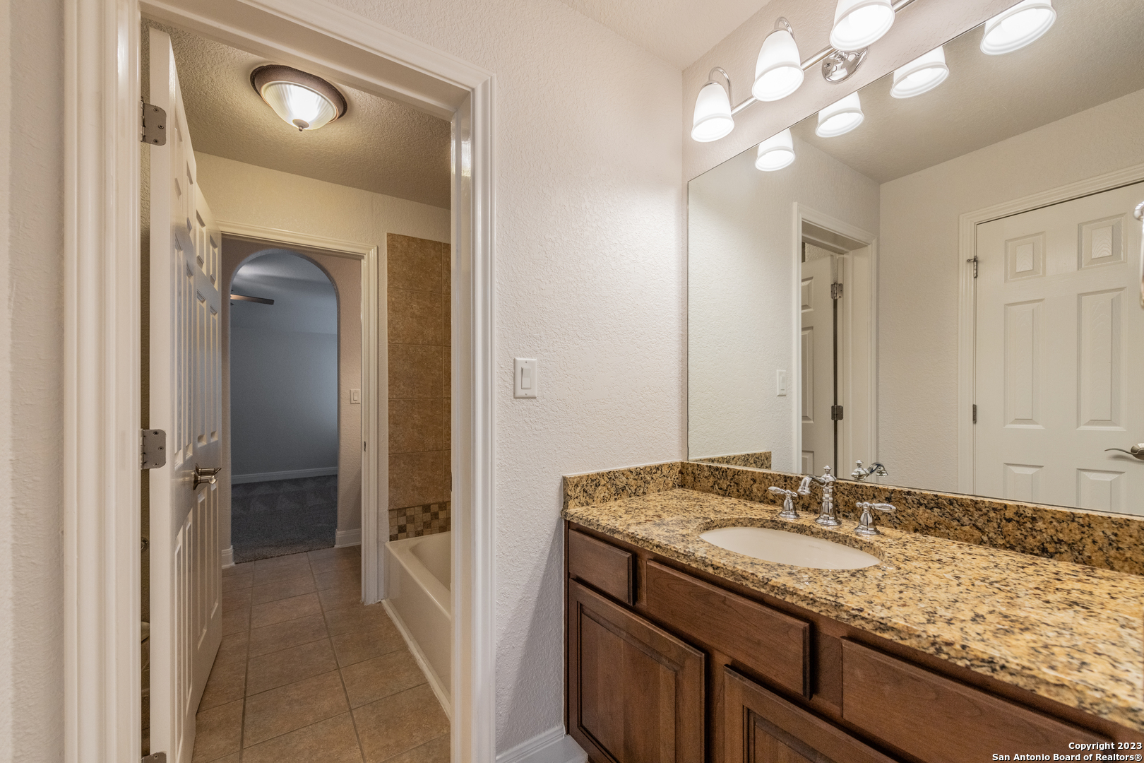 7426 Hovingham San Antonio TX 78257