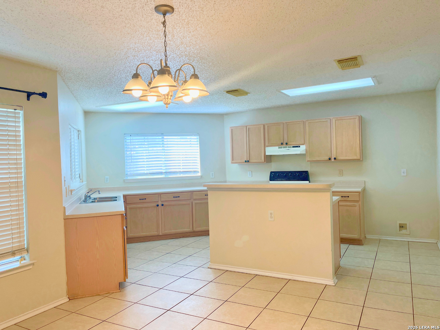 7306 Daulton Ridge Converse TX 78109