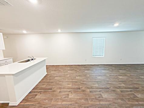 5017 Pitch Mark San Antonio TX 78259