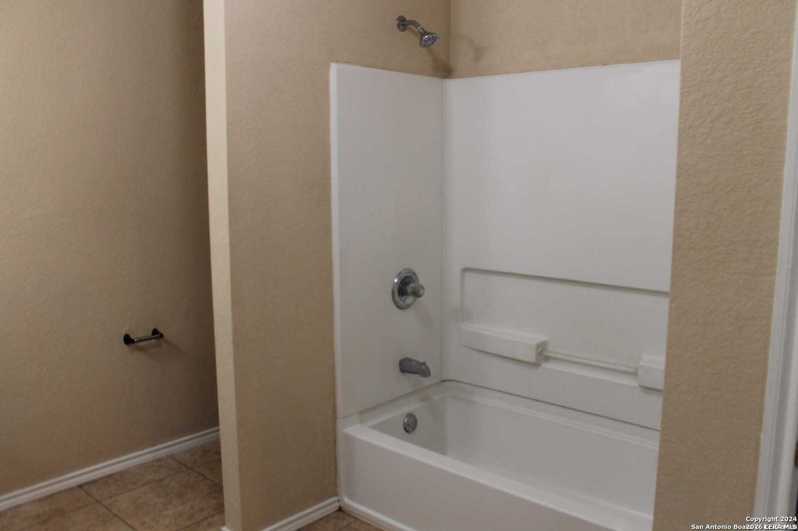 4715 Appaloosa Run San Antonio TX 78244