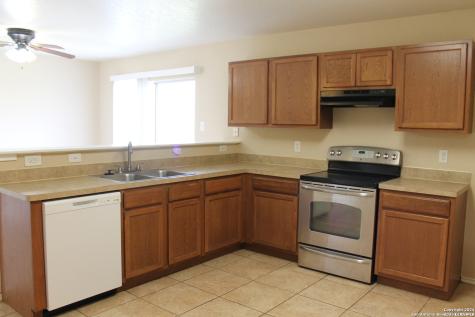 4715 Appaloosa Run San Antonio TX 78244