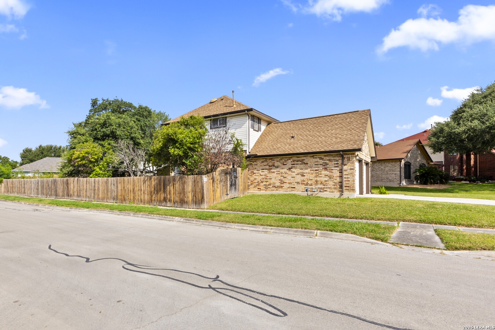 8303 Copperknoll Converse TX 78109
