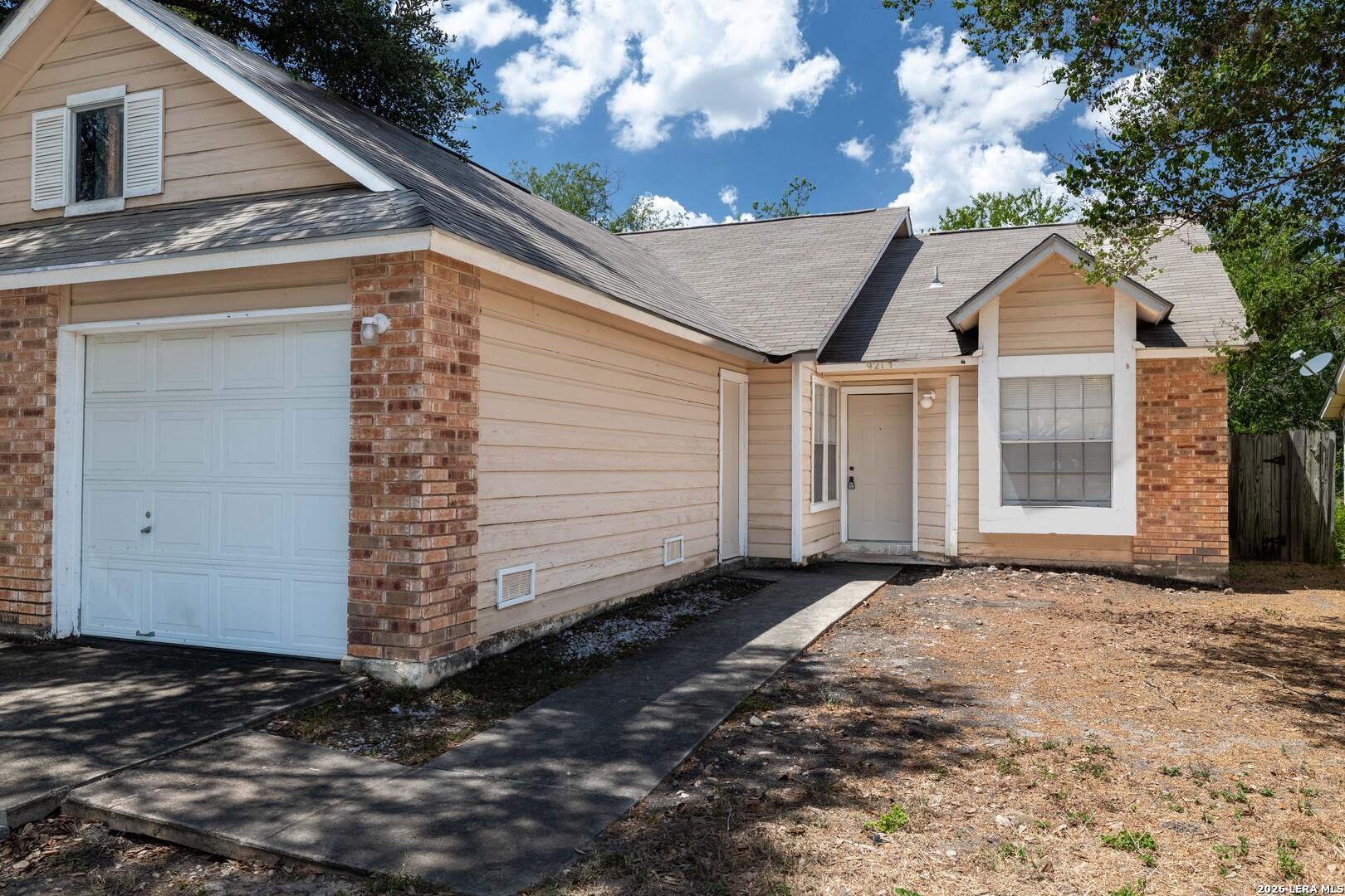 9213 Shadow Crest Drive Converse TX 78109