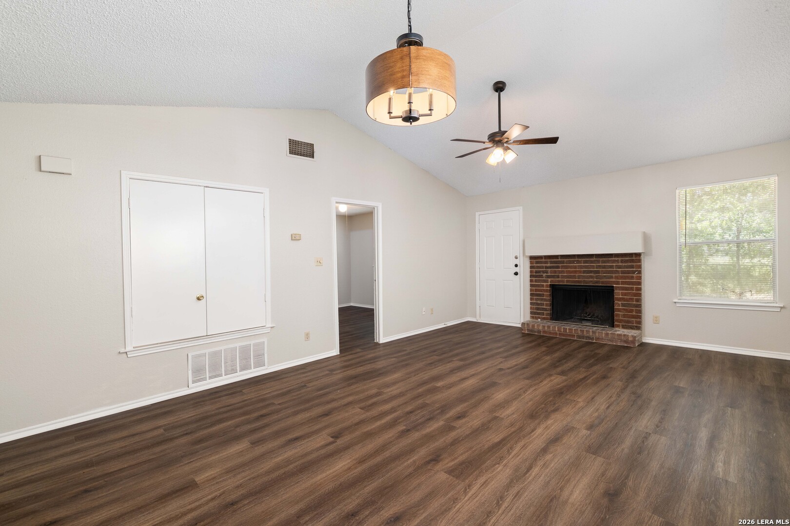 9213 Shadow Crest Drive Converse TX 78109