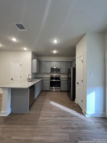 7610 Gramercy Way San Antonio TX 78253