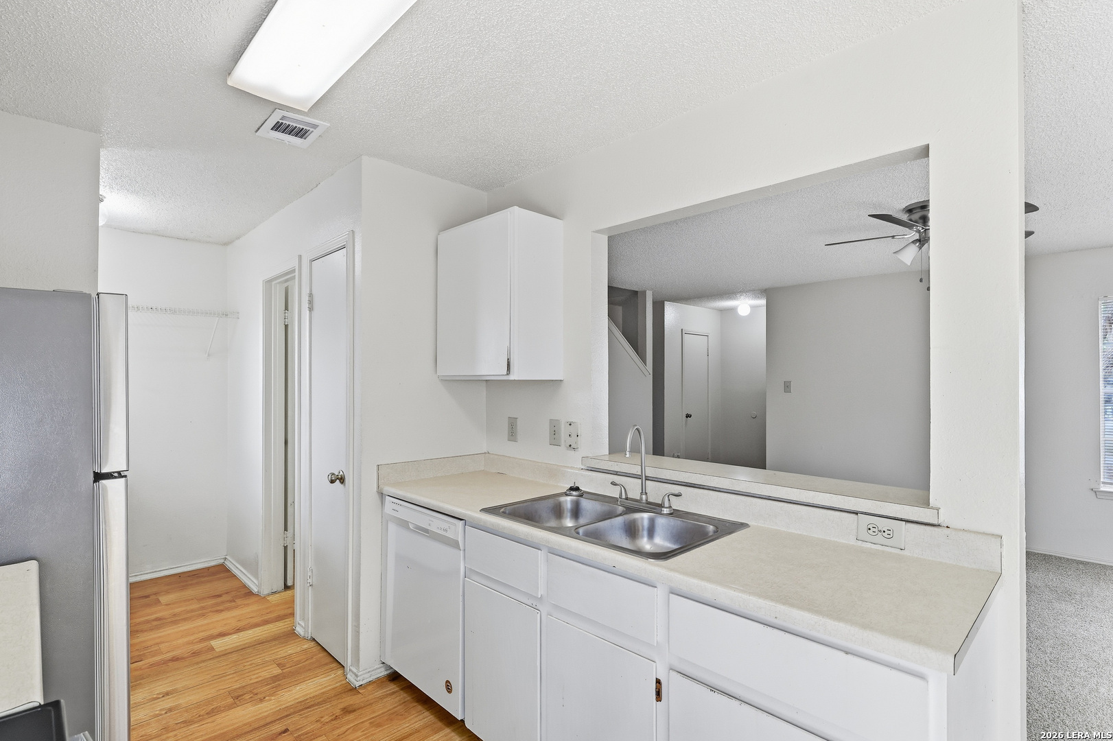 5604 Rose Dawn San Antonio TX 78250