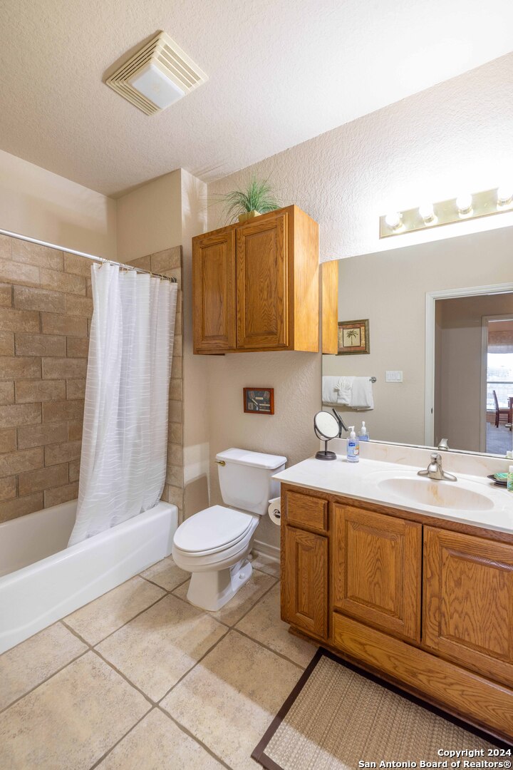 20 Tapatio Drive E Boerne TX 78006