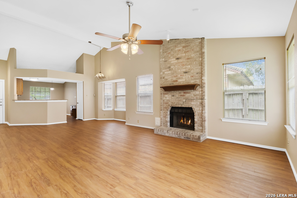 8007 Forest Crossing Live Oak TX 78233