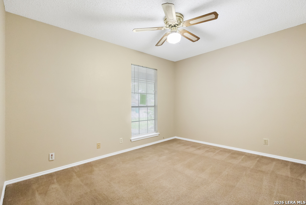 8007 Forest Crossing Live Oak TX 78233