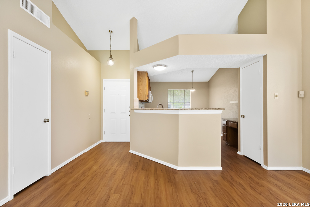 8007 Forest Crossing Live Oak TX 78233