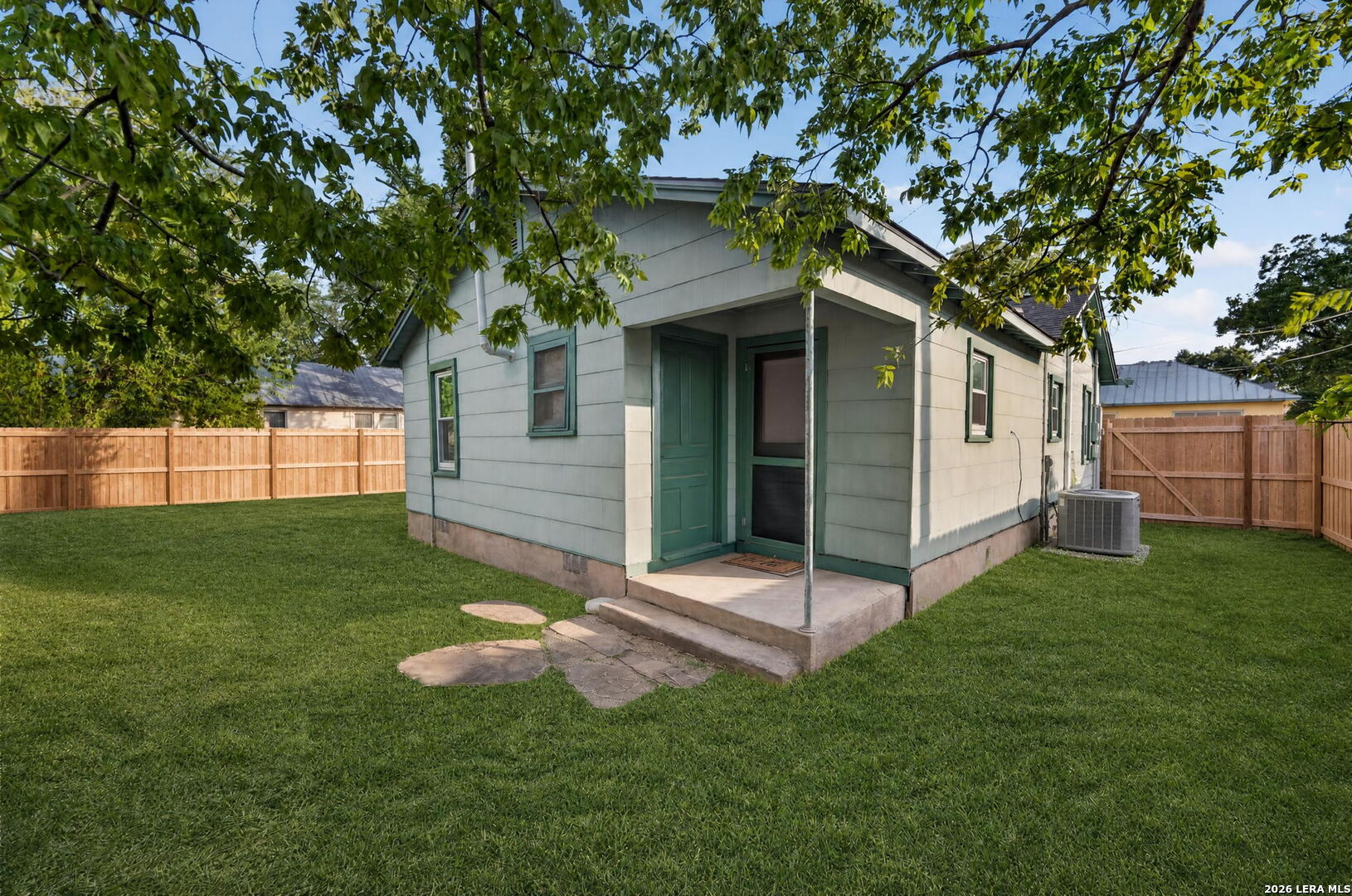 1112 Lorenzo Street Castroville TX 78009